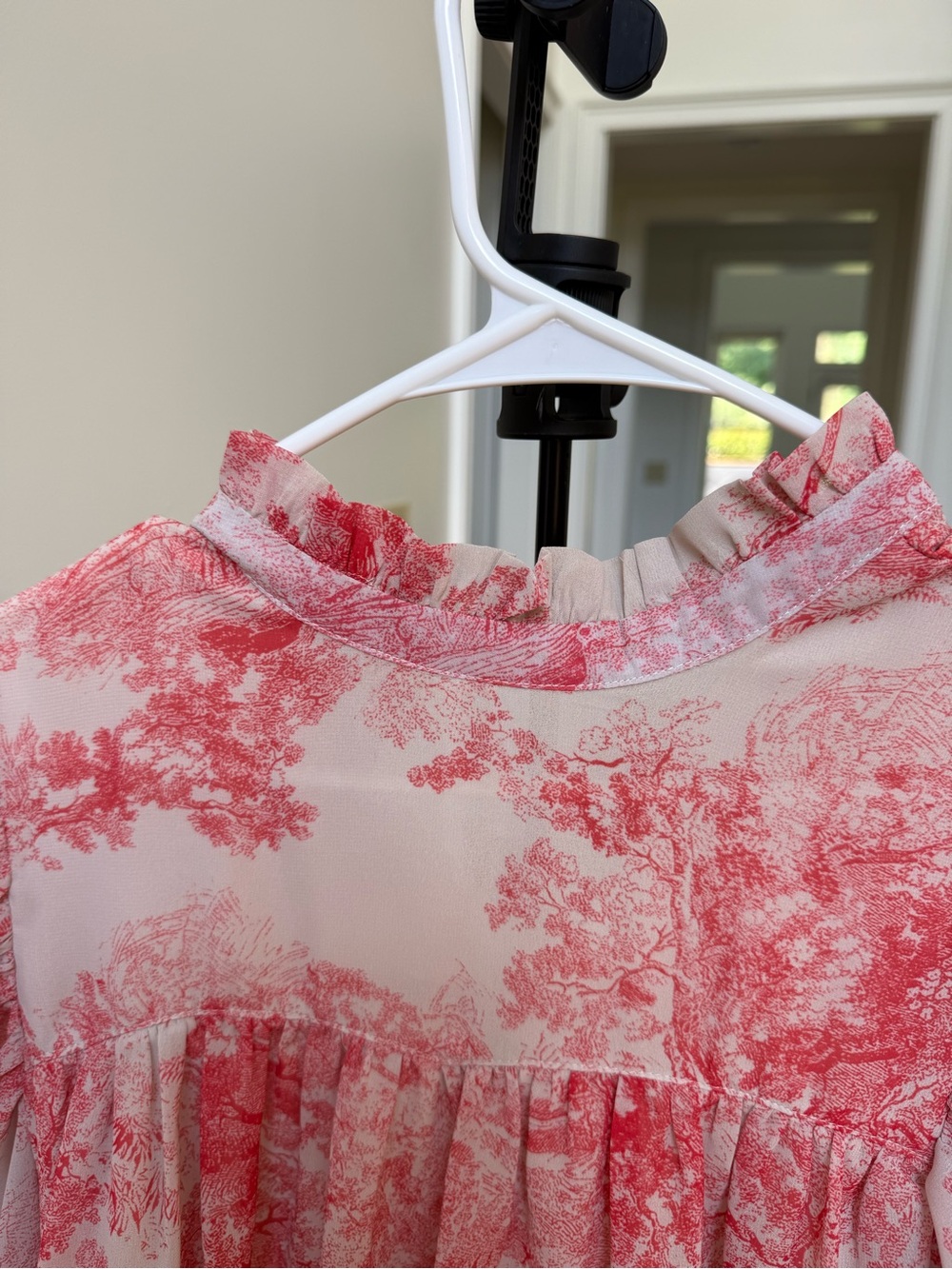Floral Puff-Sleeve Mini Dress in Pink - Picture 4 of 7